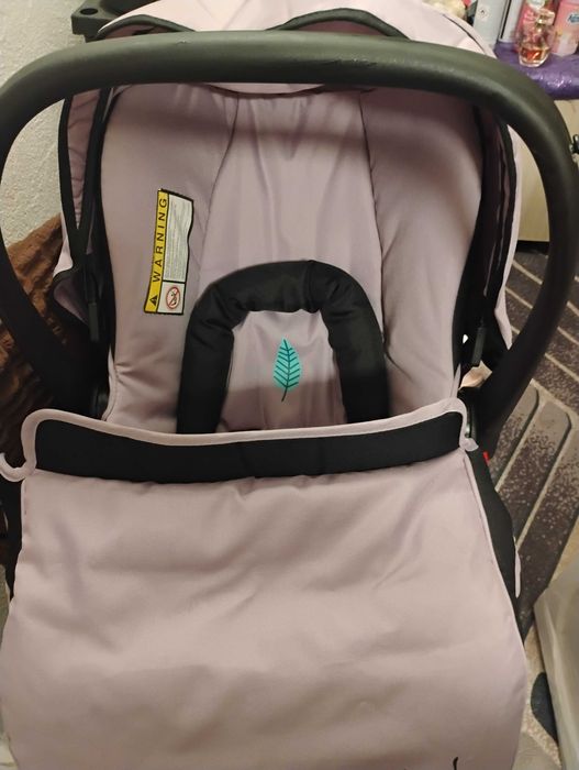 кошничка(столче)за бебе,за пътуване