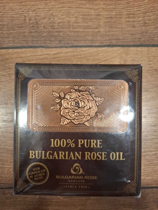 Натурално розово масло на Българска роза, Карлово