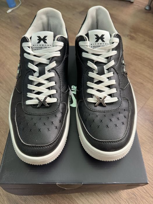 Оригинални обувки RICHMOND 43 номер