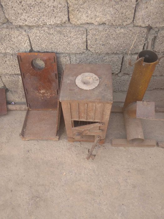 продаю печки чугунные и реактивные.