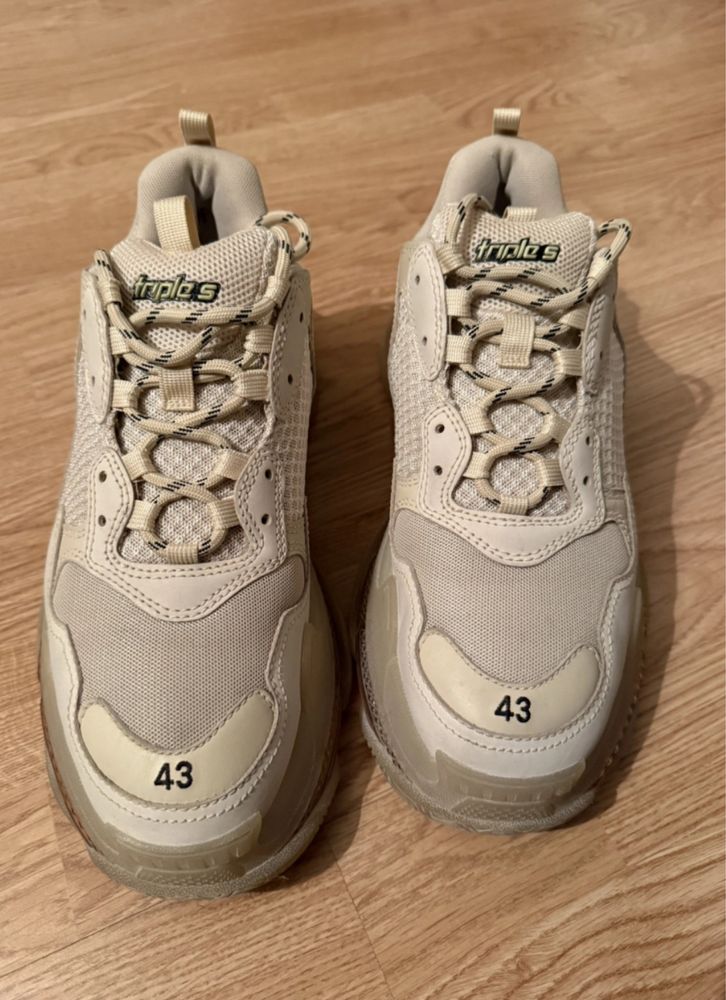 Balenciaga Triple S Clear Sole 43