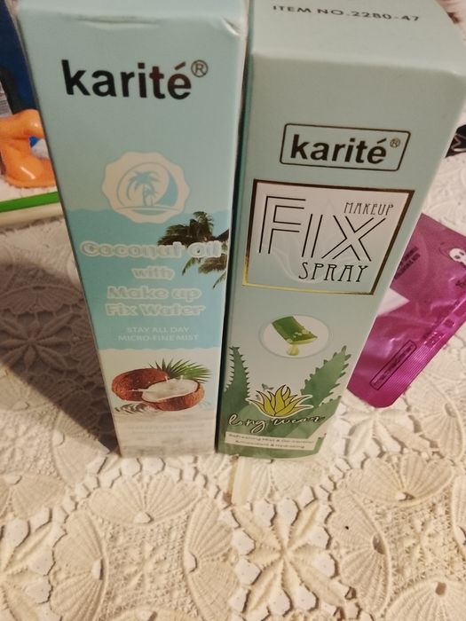 Spray fixare machiaj Karite