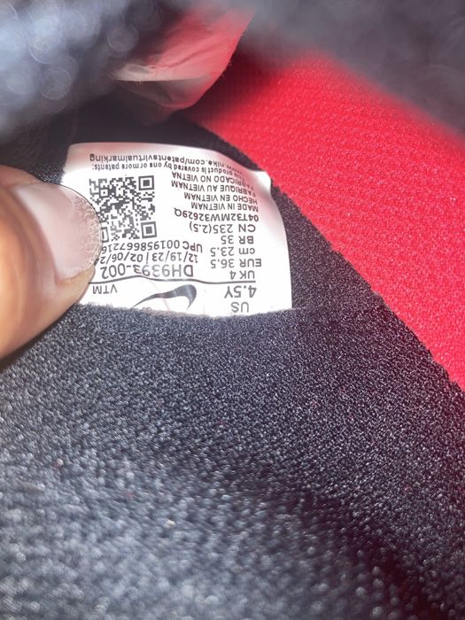 Adidasi air max dama