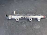 rampa injectoare 2.0 dci  nissan x-trail qashqai 0445214155 8200842432 h8200610223