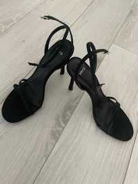 Sandale negre Mango