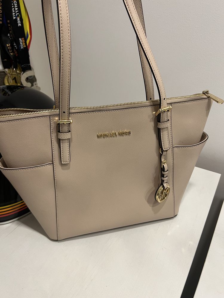 Geanta Michael Kors Soft Pink