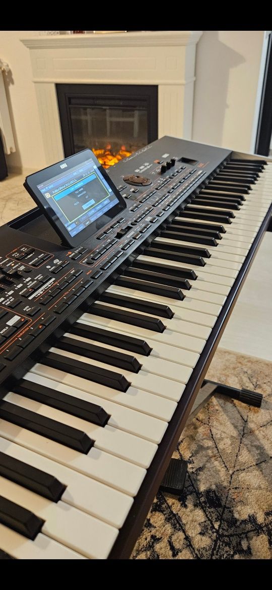 Korg Pax4 - 2300€ | Sau schimb cu Pax5 plus diferenta |