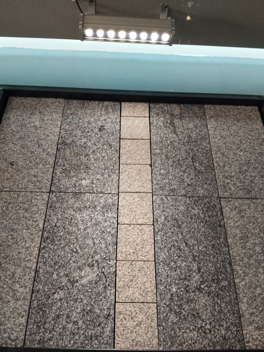 granit kolotiy 100x100x50