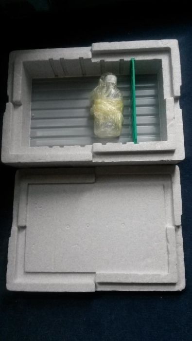 Хладилен контейнер за транспортиране на бързоразвалящи се продукти