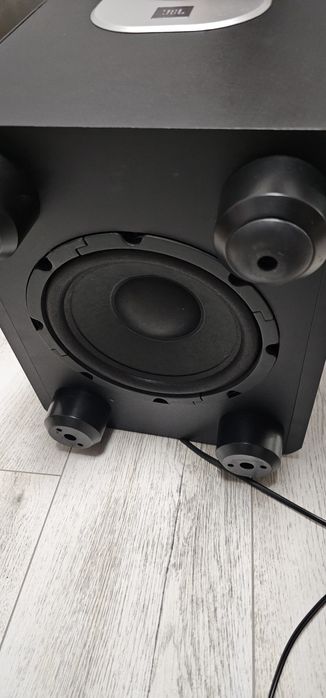 Subwoofer JBL 200/230