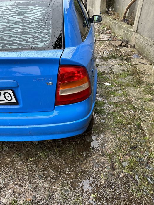 Ambreiaj opel astra g 1.6 8v 2001