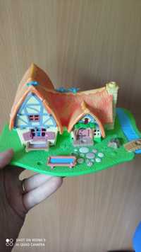 Casuta Polly Pocket vintage Alba ca Zapada cu lumini