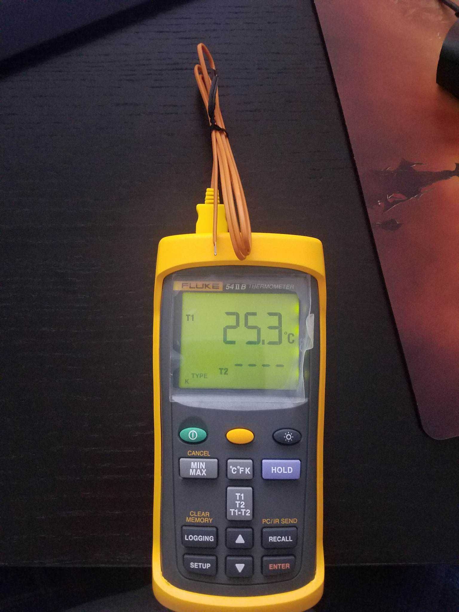 FLUKE 54-2-B Thermometer  &  FLUKE 80PK-1 - Environmental Test Probe