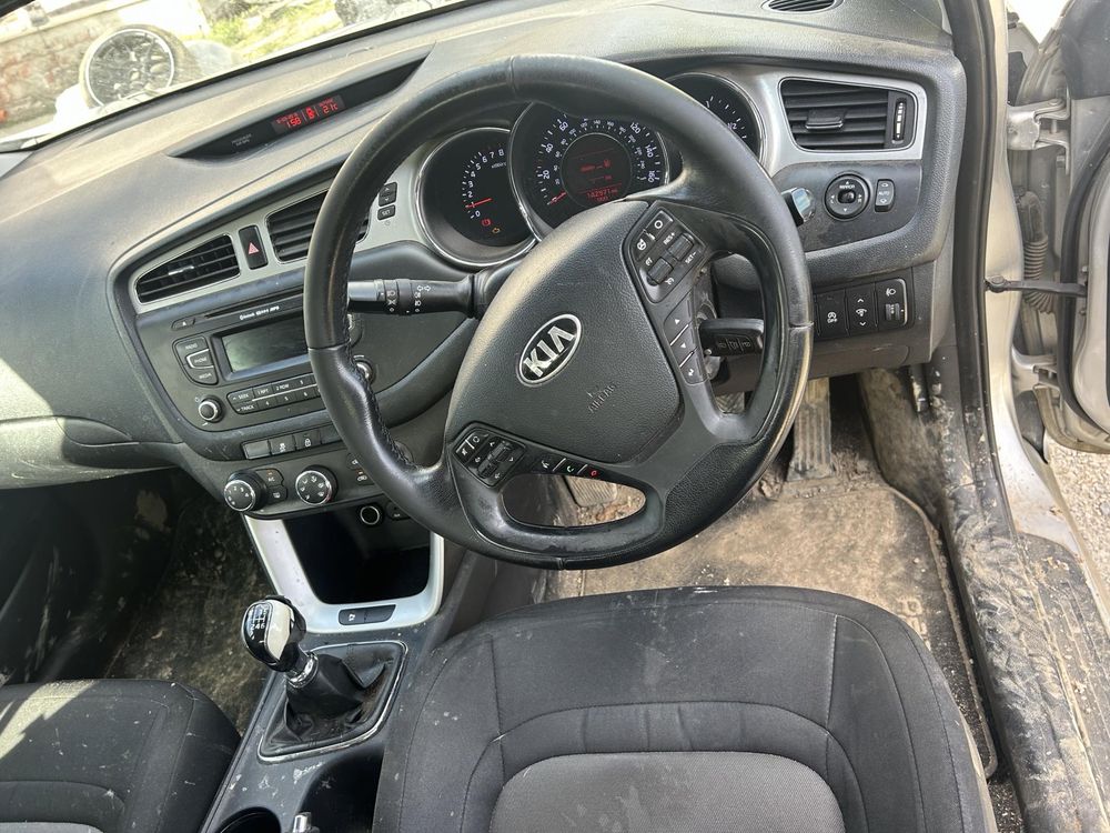 Kia Ceed II  1.6 136кс НА ЧАСТИ