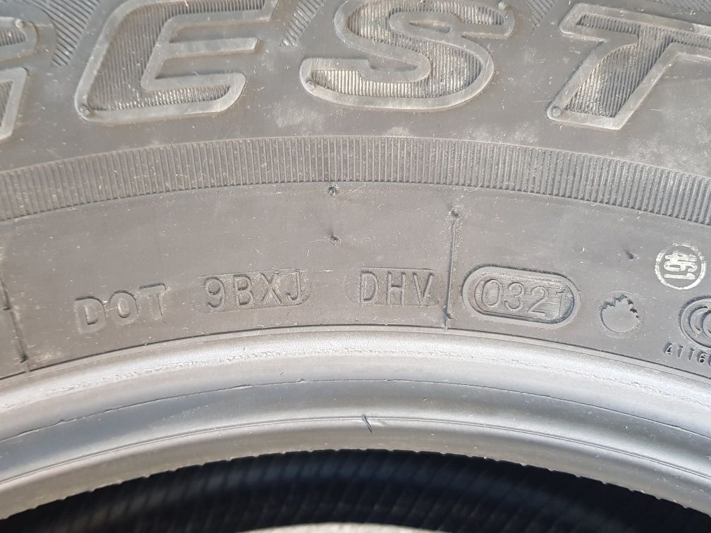 255/70/18 Bridgestone 4Броя: 270лв 7мм