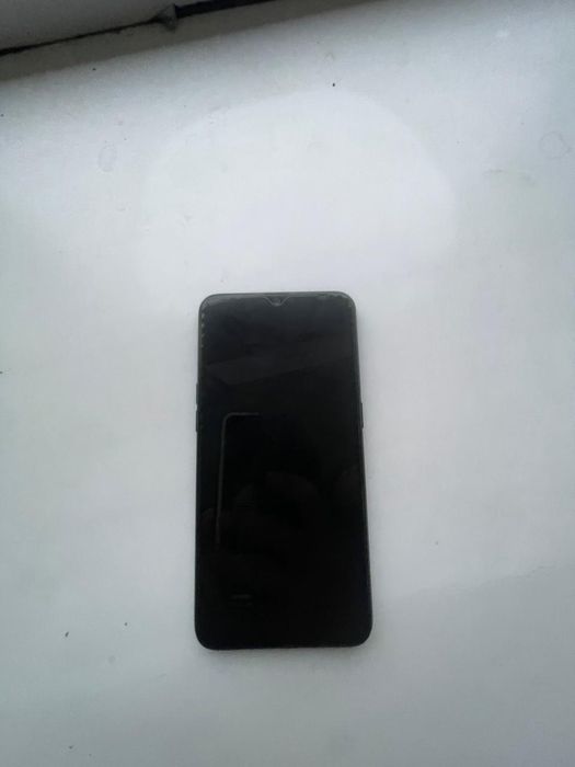 Oppo A5s 64гб чехол и зарядка