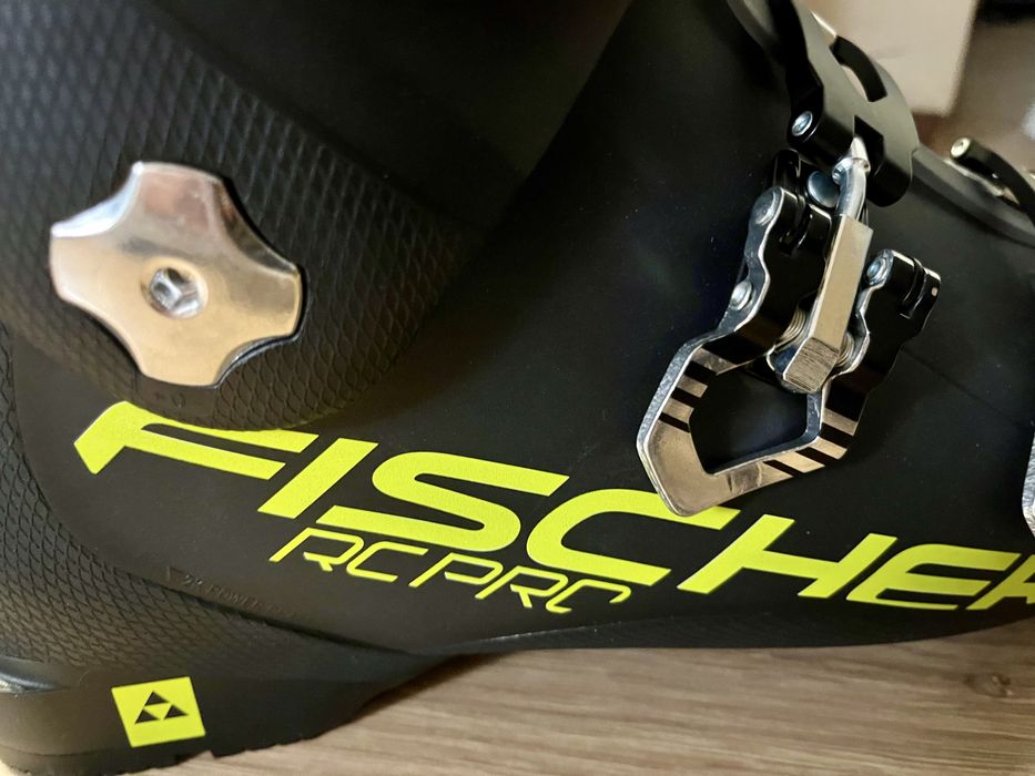 Clapari ski noi - Fischer RC Pro 90 XTR TS (mondo 29)