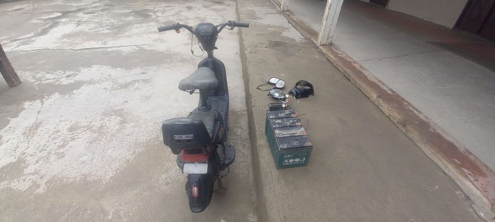 Akumlatr tuzatish kerak