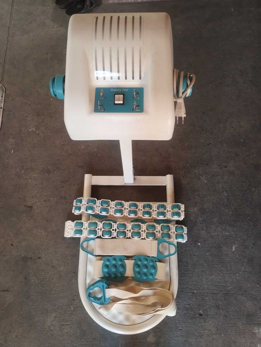 Vând aparat de vibromasaj