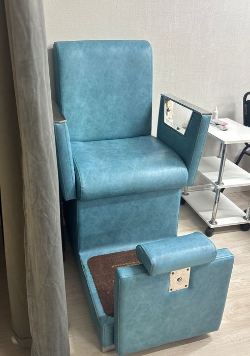 Педикюрное кресло