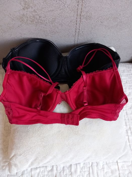 Set 2 sutiene marimea 80 C