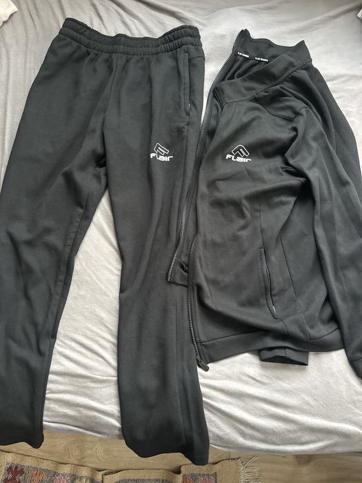 Flair мъжки екип чисто нов