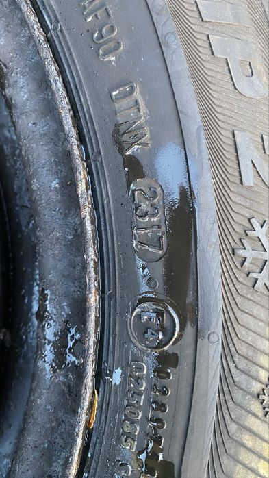 Anvelope iarna M+S 185/60R15 Semperit