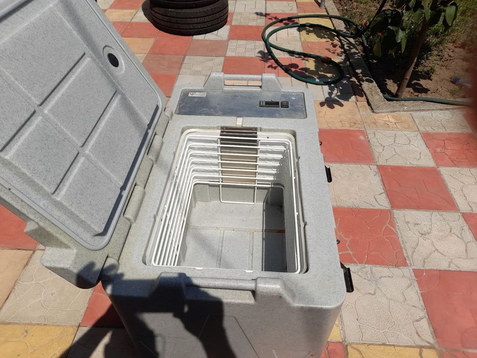 Lada Frigorifca Auto