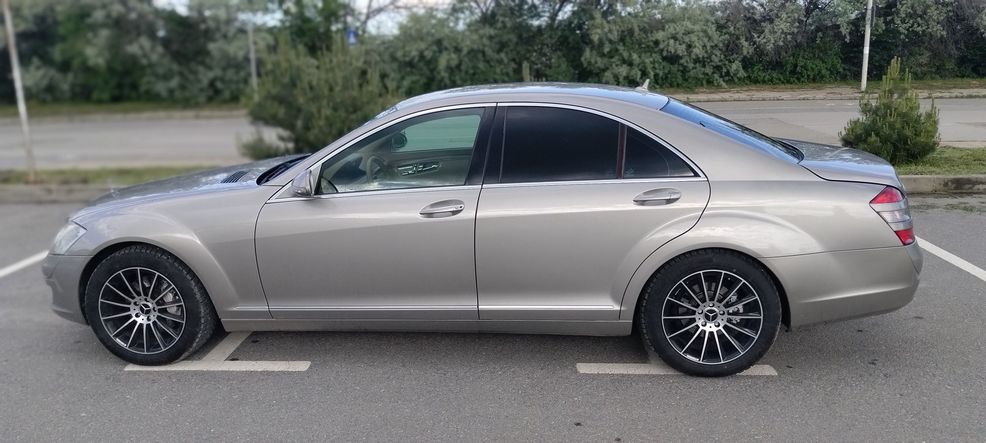 Mercedes benz S320