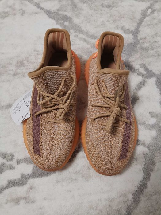 Yeezy Boost 350 V2 Femei/Bărbați  500 Lei Perechea, 38/41,5