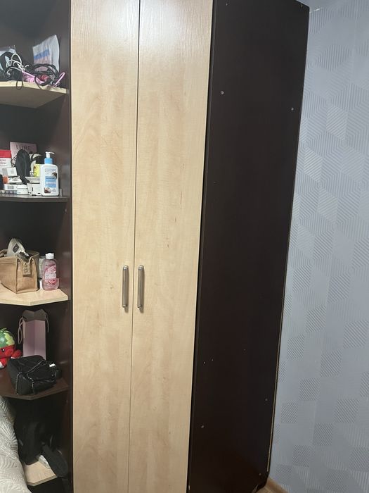 Продам шкаф для спальни