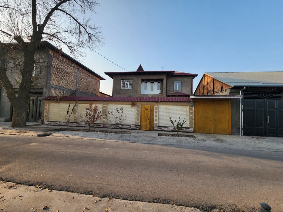 2 этаж и подвал уй сотилади