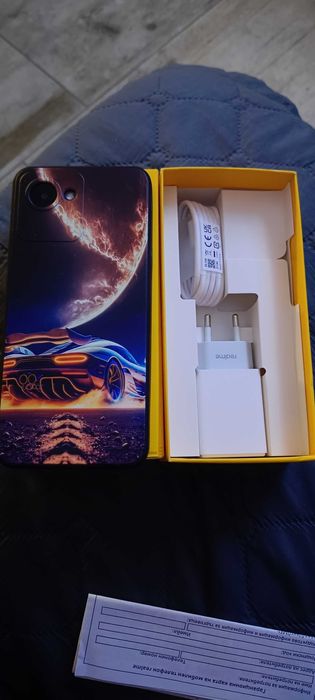 Продавам чисто нов телефон Realmi C30