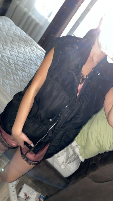 Vesta calduroasa, bershka