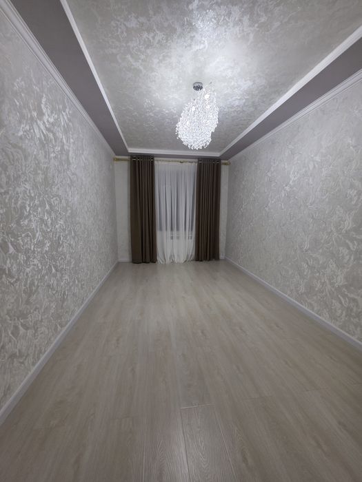 Vagzal Karavan 3 xona 8 etaj