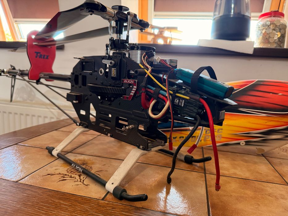Align T-Rex 600e Pro Super Combo cu motor 750MX 12s