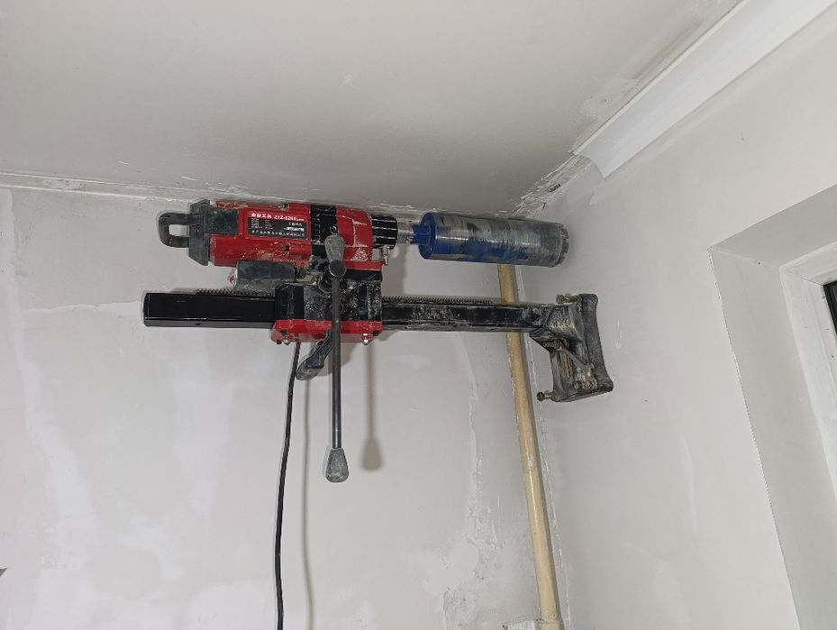 Алмазное сверление , бурление