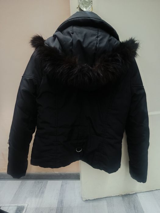 Продается женская куртка 44-46 размера