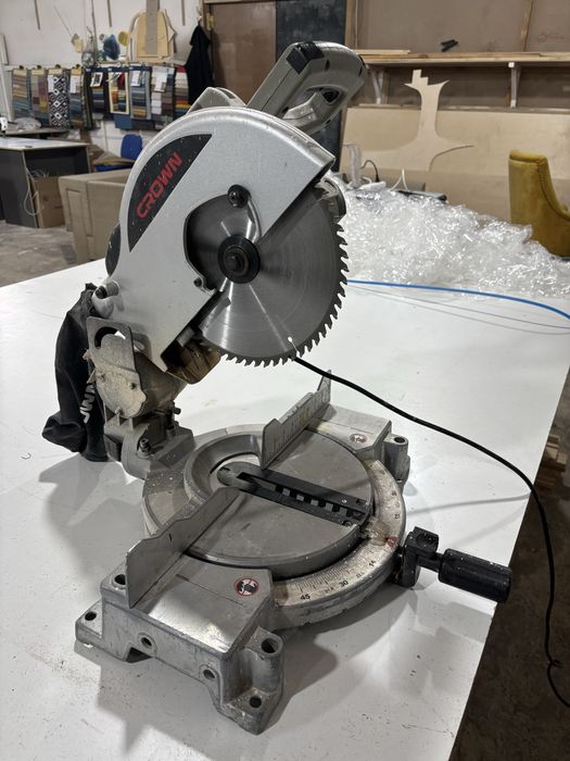 Пила торцовочная