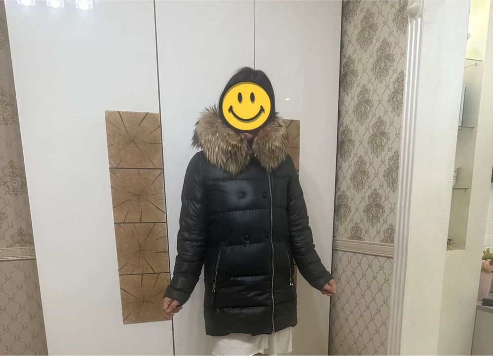 Пуховик сатылады