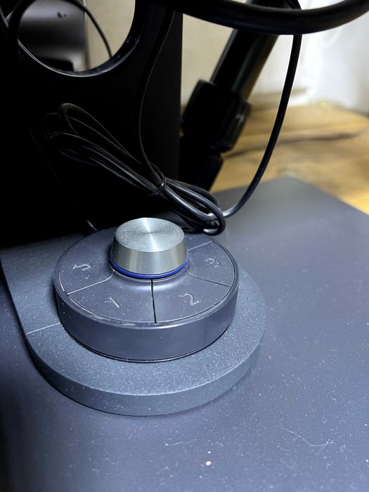 монитор BENQ sw270c