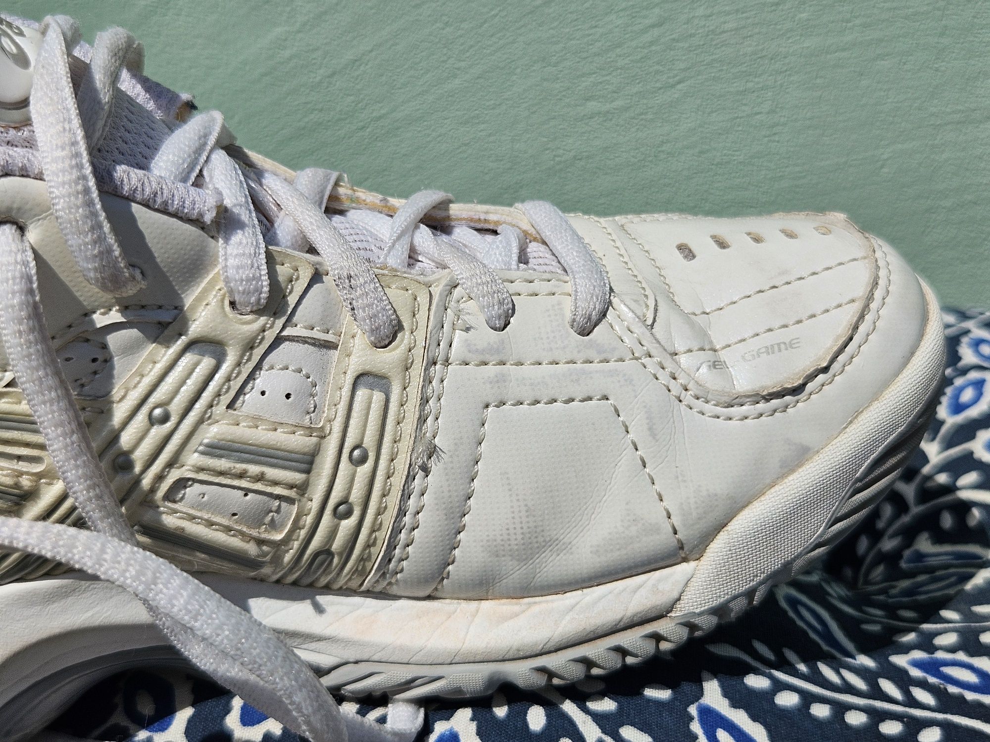 Asics оригинални кецове N38