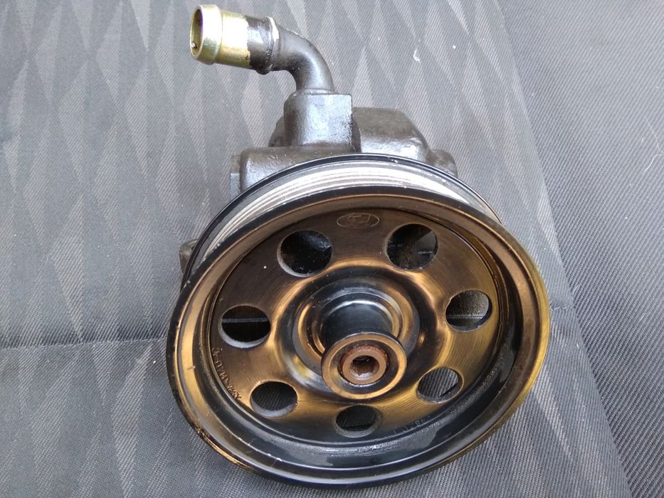 хидравлична помпа форд фокус 1.8/115/100/90 Коня Hidravlichna Pompa