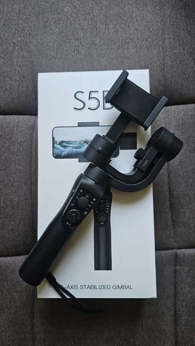 ПРОДАМ Новый 3-осевой стабилизатор для телефонов S5B 3-axis gimbal sta