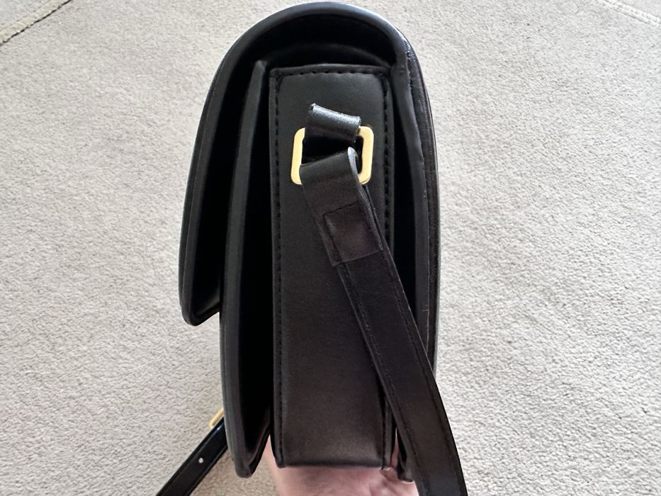 Черна дамска чанта Mango