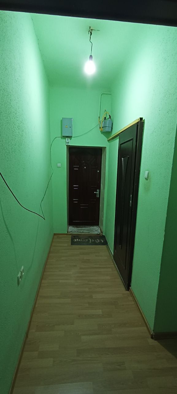 Продается 2-х комнатная Гор.парк