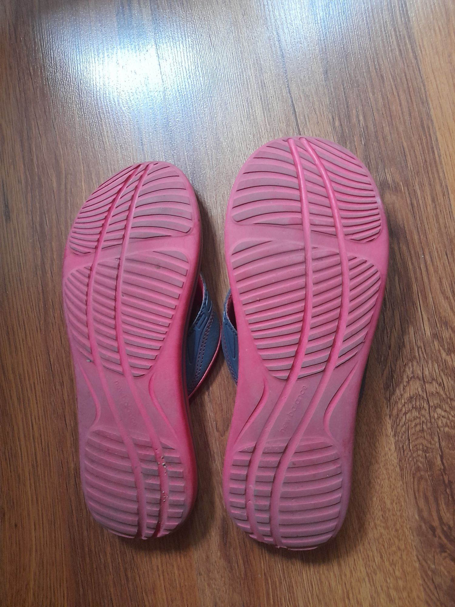 New balance дамски чехли 41 номер.