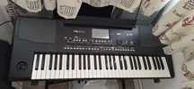 Orga Korg PA300+suport