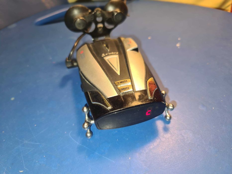 Detector radar XRS 9330 TESTAT CU PISTOL RADAR