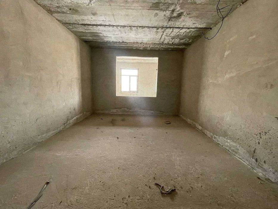 Buxoro shahar 3 xonali 3 qavat yangı uy sotiladi